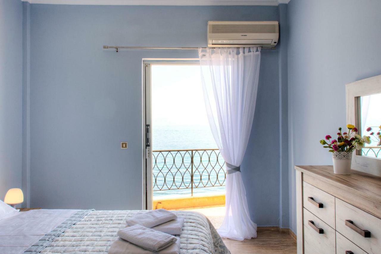 T8 Apartment On The Beach 바니체스 외부 사진