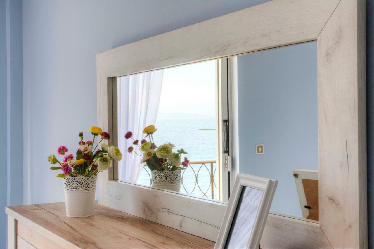 T8 Apartment On The Beach 바니체스 외부 사진