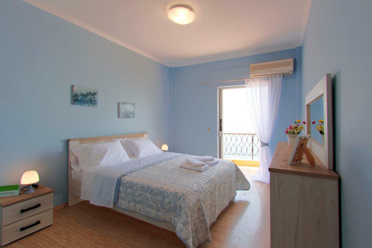 T8 Apartment On The Beach 바니체스 외부 사진